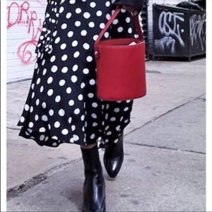TOPSHOP CHERRY RED BUCKET BAG